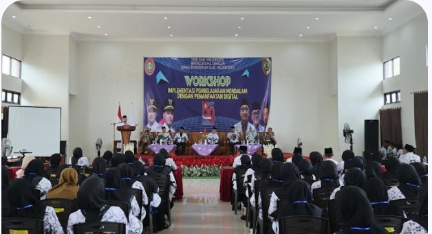 Buka Workshop Digital Deep Learning, Gus Bupati Mojokerto Harapkan Para Pelajar Jadi Pencipta Perubahan