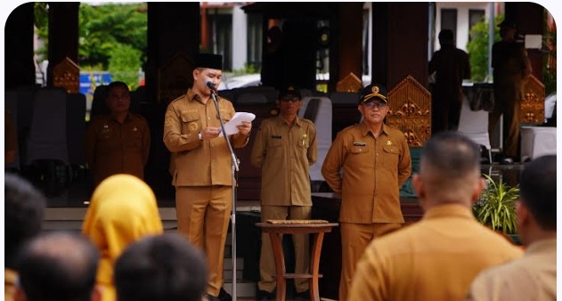 Apel Pagi Perdana 2026, Bupati Mojokerto Ajak ASN Perkuat Konsolidasi dan Komitmen Pelayanan